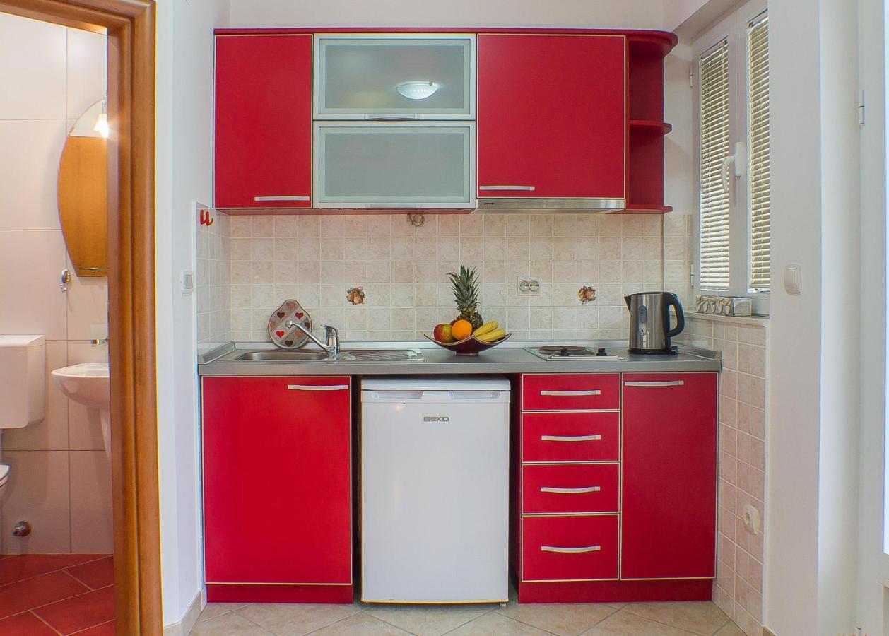 Dmm Apartments Tivat Eksteriør bilde