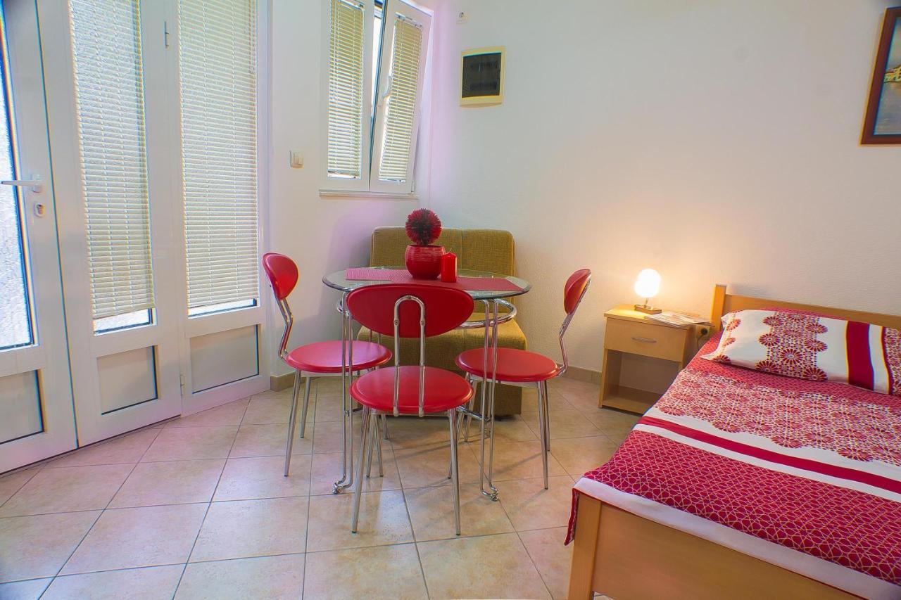Dmm Apartments Tivat Eksteriør bilde