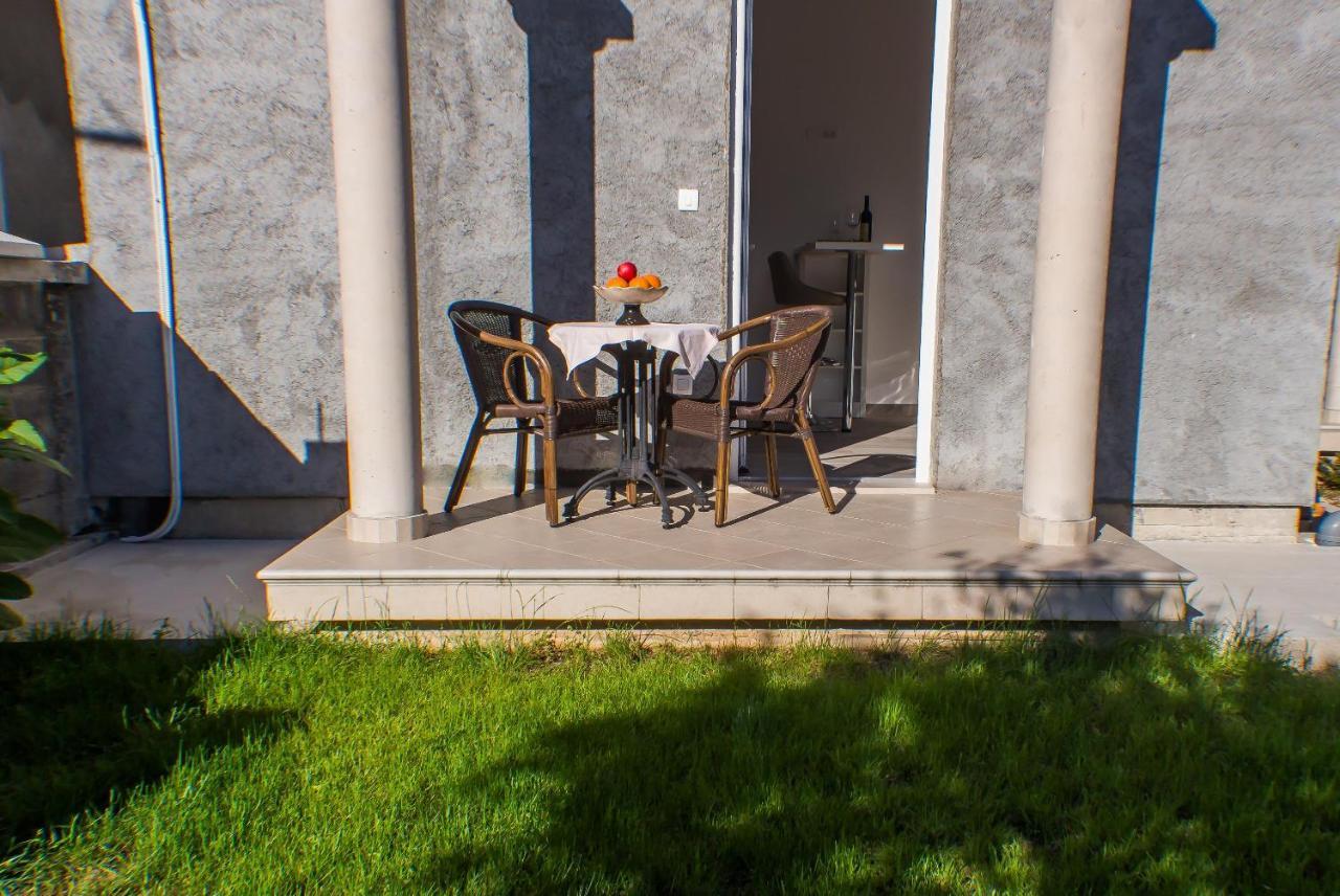 Dmm Apartments Tivat Eksteriør bilde