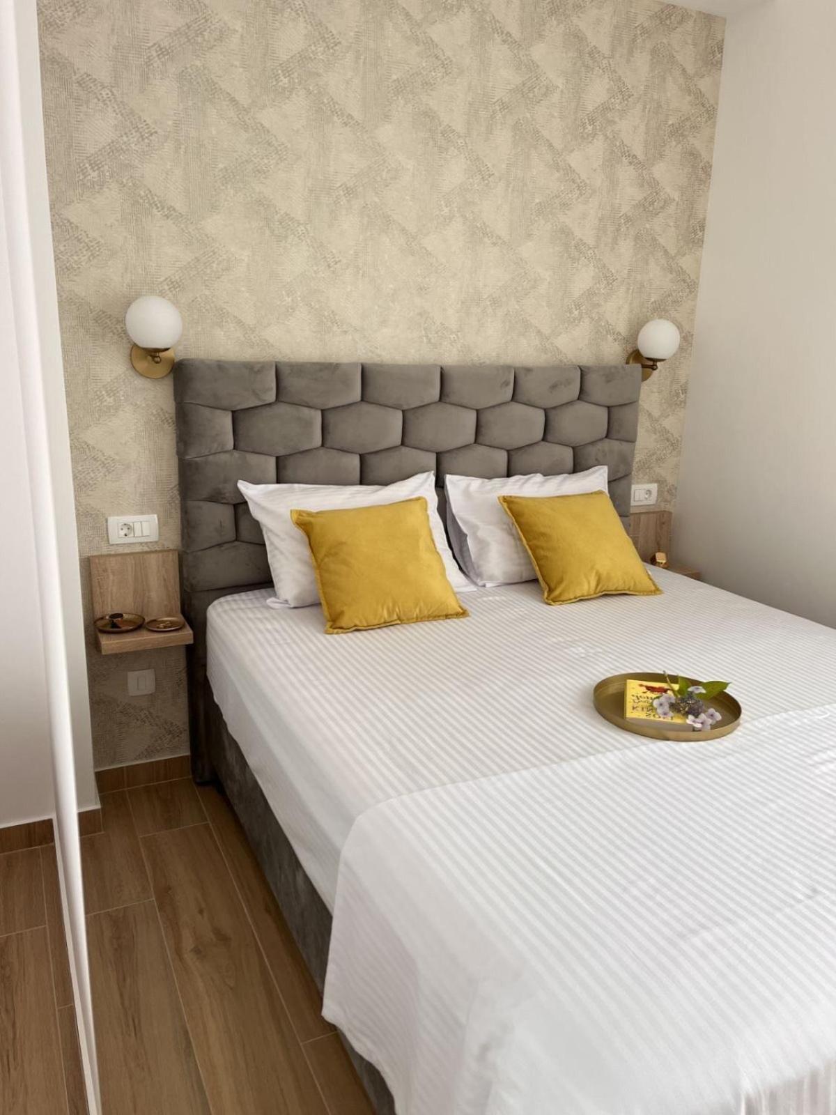 Dmm Apartments Tivat Eksteriør bilde